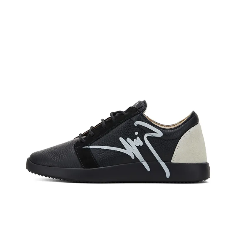 Giuseppe Zanotti/GZ Low Top Casual Shoes Women's Black-0
