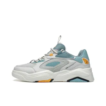 XTEP A New Generation Anti Slip And Wear Resistant Breathable Low Top Sports Casual Shoes Men's Quartz Gray