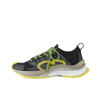 GUCCI Women's Run Sneaker 'Black Yellow' Women's