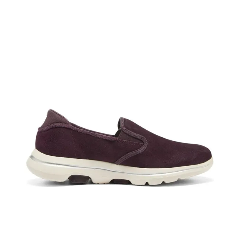 Skechers Go Walk 5 Casual Shoes Women's Low Top Burgundy-1