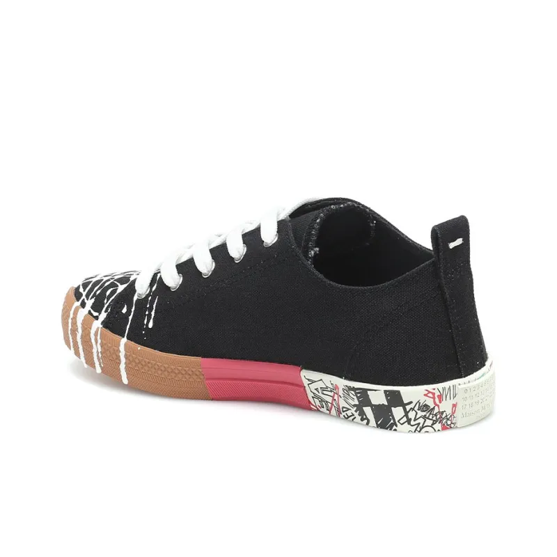 Maison Margiela Low Top Stylish Skateboarding Shoes Women's Black Red-4