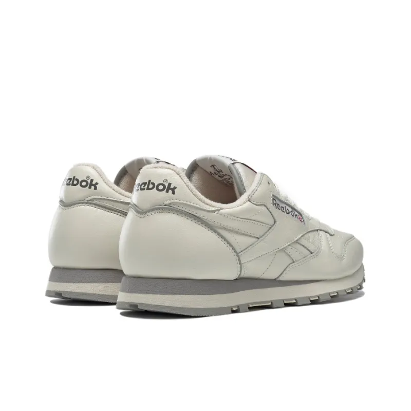 Reebok Classic Leather 1983 Tv 'Top Chalk'-3