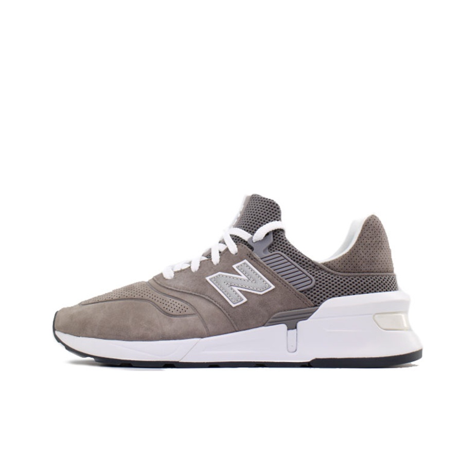 New balance 997 comme des garcons online