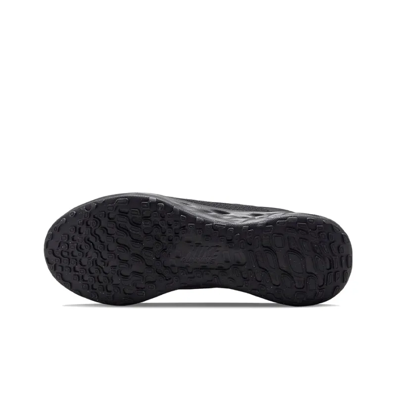 Nike Revolution 6 FlyEase Next Nature 'Triple Black'-5