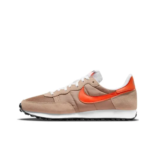 Nike Challenger OG Dark Driftwood Orange