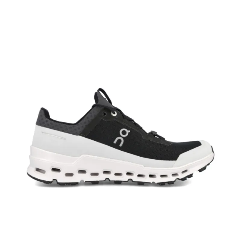 On Running Cloudultra Black White Women's-1