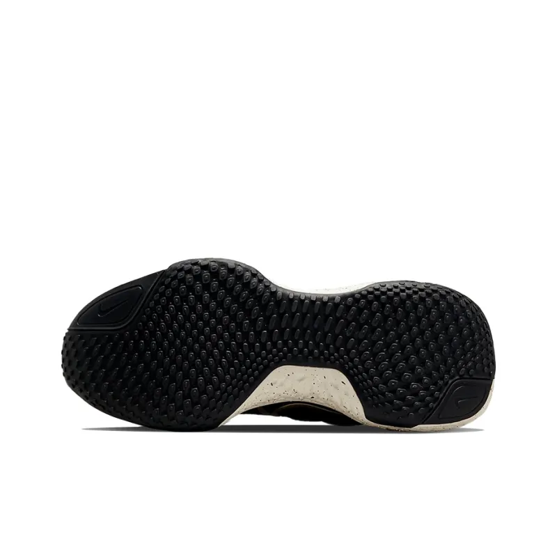Nike ZoomX Invincible Run Flyknit Black Metallic Gold Women's-5