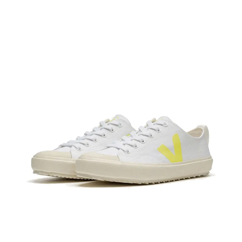 VEJA Side Logo Print Sneakers-1