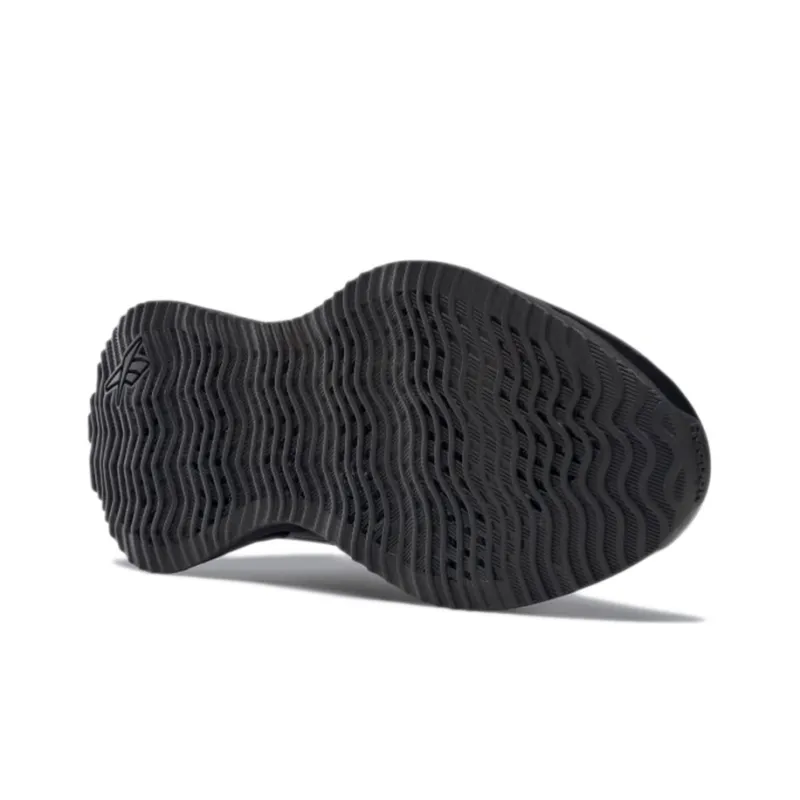 Zig Dynamica Reebok 2 'Triple Black'-5