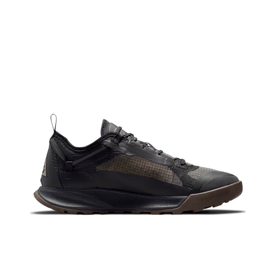 nike acg air nasu sizing
