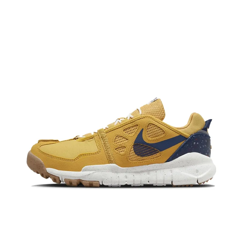 Nike Free Terra Vista Next Nature Goldtone-0