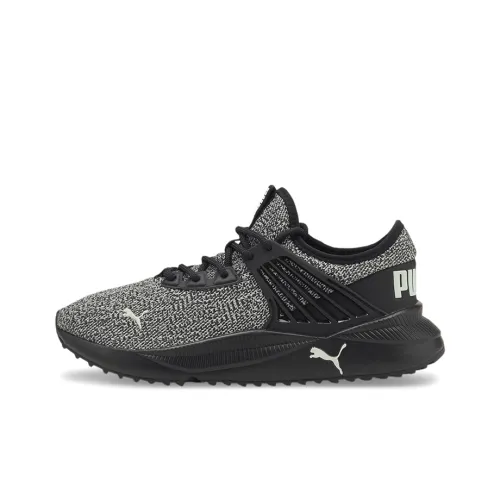 PUMA Pacer Future Running Shoes Men Mid-Top Black/White