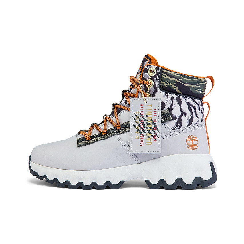 Timberland Outdoor Shoes Women s High Top Light Gray POIZON