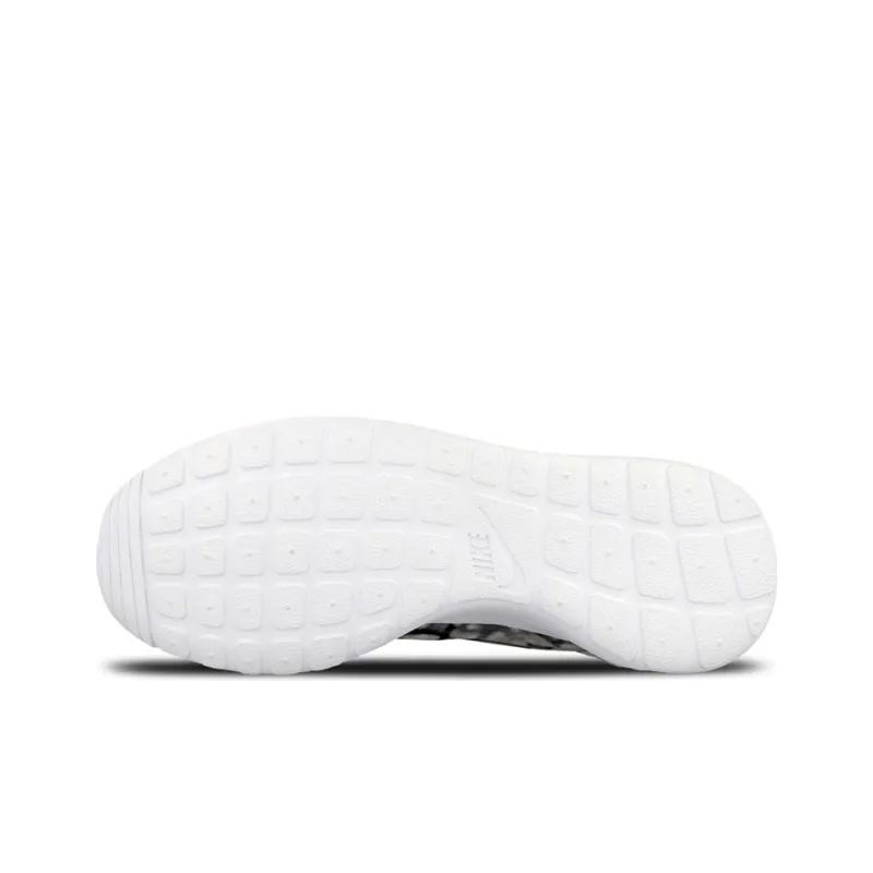 Nike Roshe One Cherry Blossom Women's-4