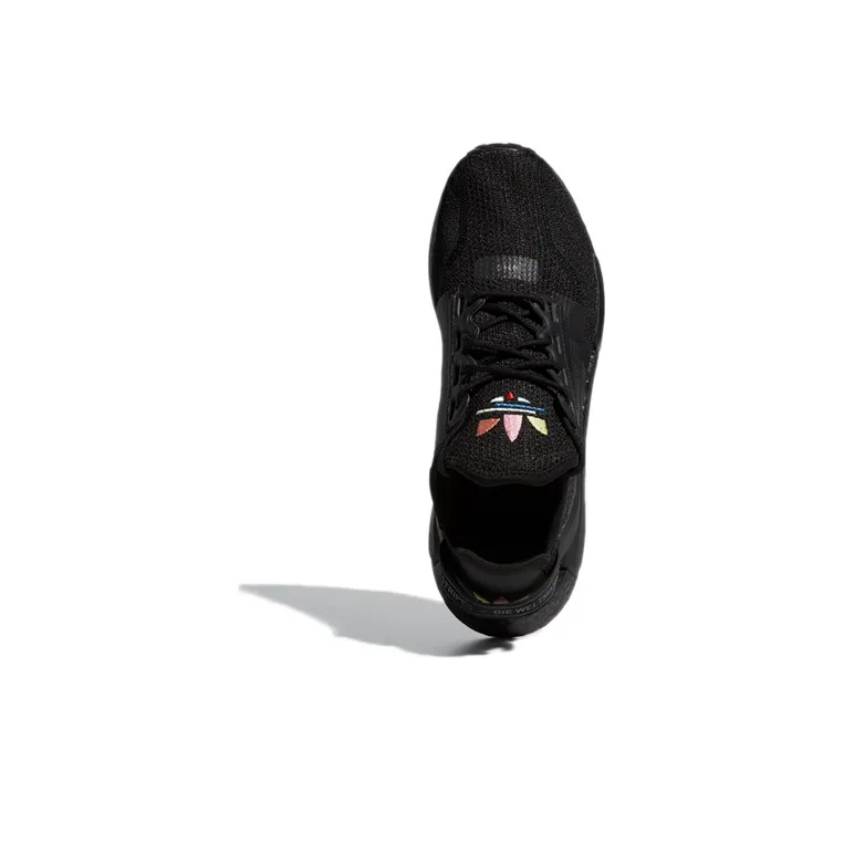 Adidas Originals Nmd R1 V2 Triple Black-4