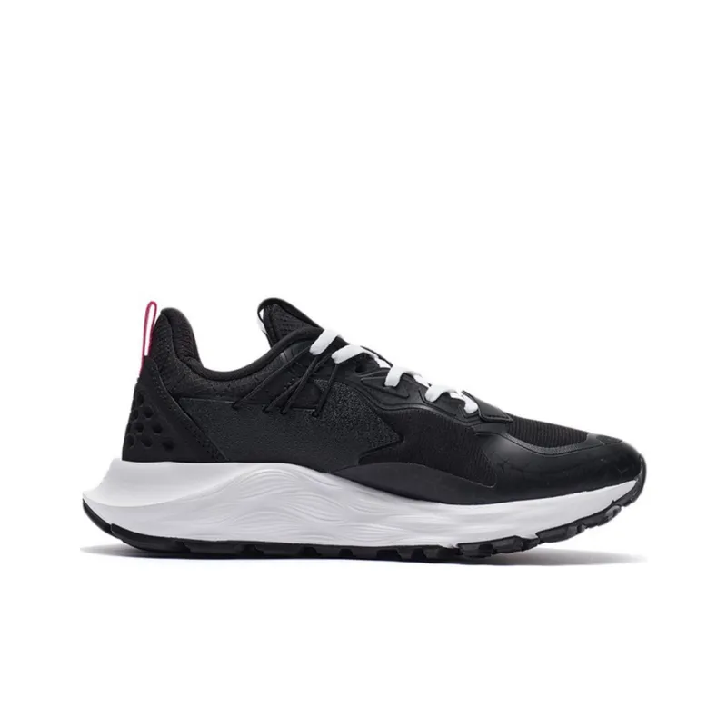 LiNing Cloud Shield PLUS Low Top Running Shoes Women's Black-1
