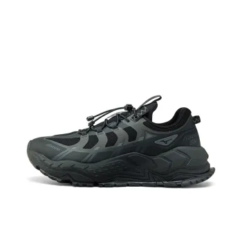 Mizuno Wave Solar 'All Black'