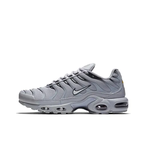 Nike Air Max Plus Wolf Grey