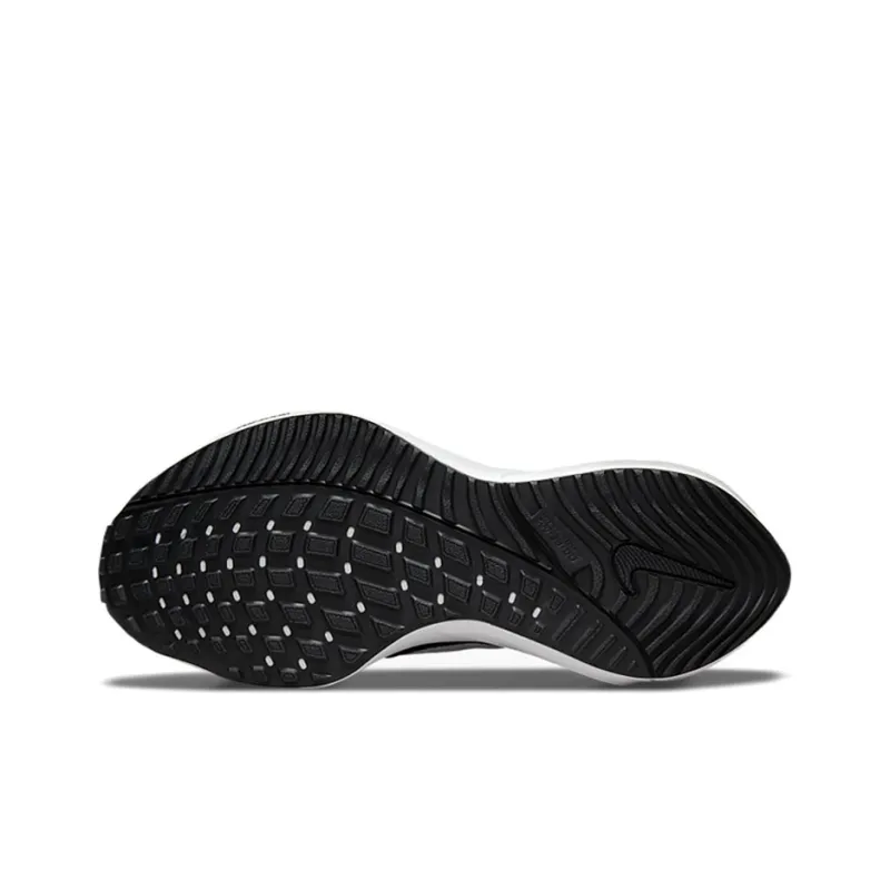 Nike Air Zoom Vomero 16 Extra Wide 'Black White'-5