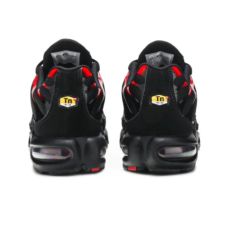Nike Air Max Plus Bred-4