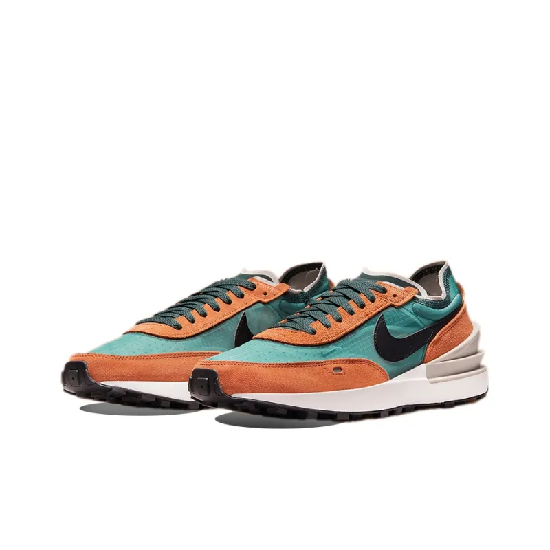 Nike Waffle One Se Pro Green Rush Orange-2