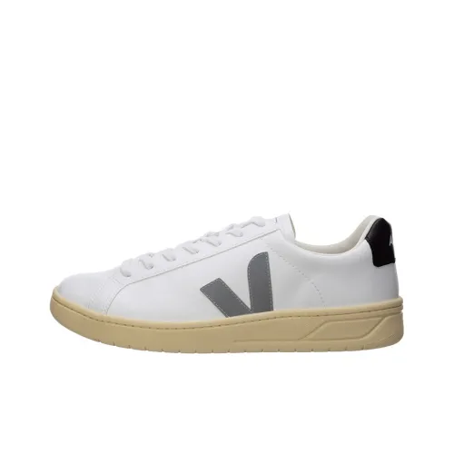 VEJA Urca Skateboard Shoes Men Low-Top White/Black