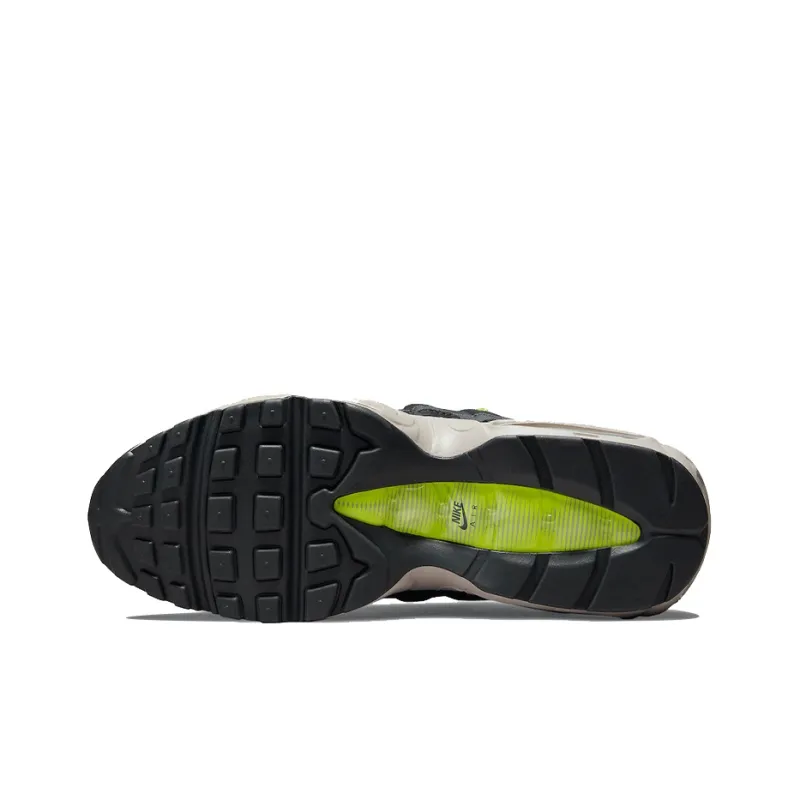 Nike Air Max 95 Speed Lacing Off Noir Volt-5