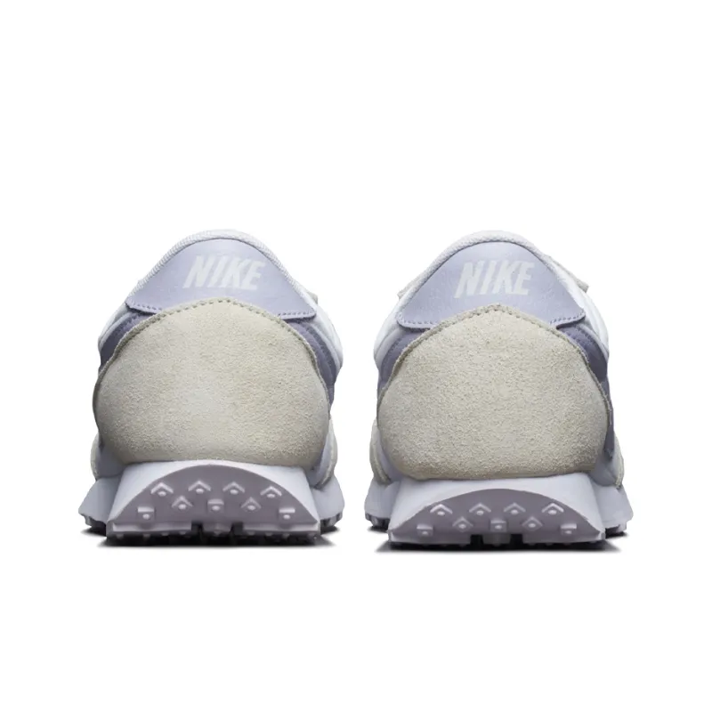 Nike Women's Daybreak 'Cashmere Pure Violet'-4