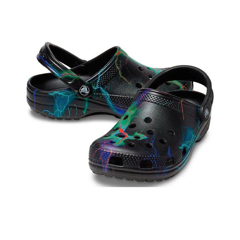 Crocs Classic Clog 'Black Flash'-5