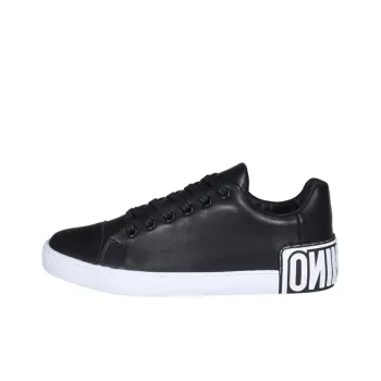 MOSCHINO Logo embossed Leather Sneakers