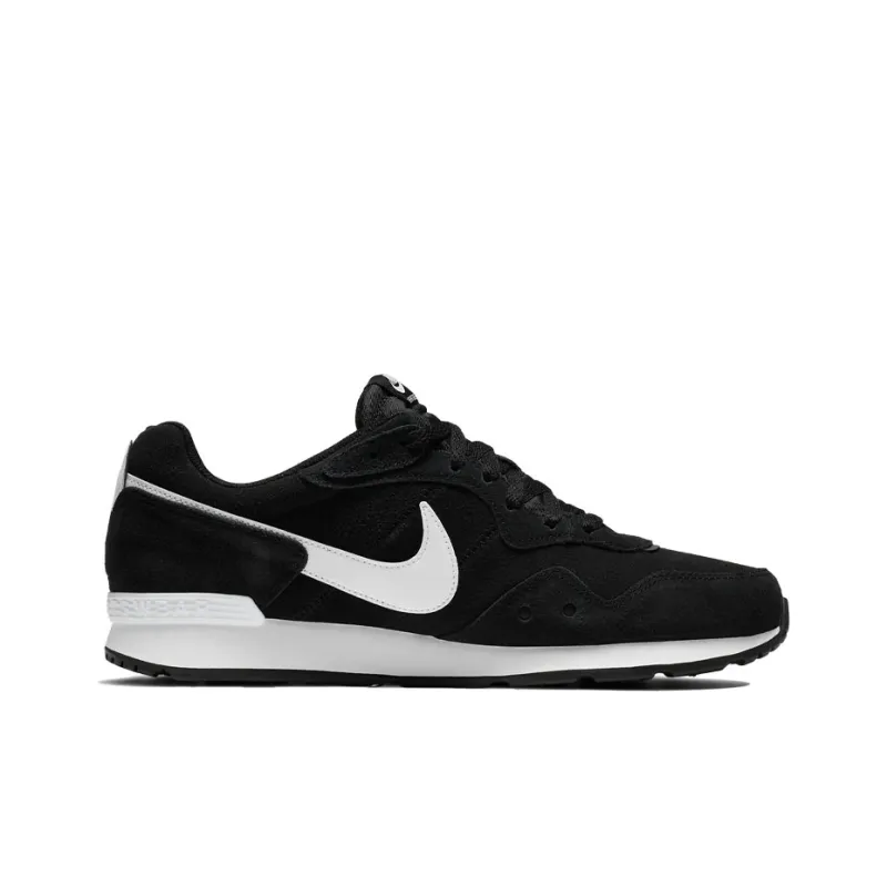 Nike Venture Low Top Black/White-1