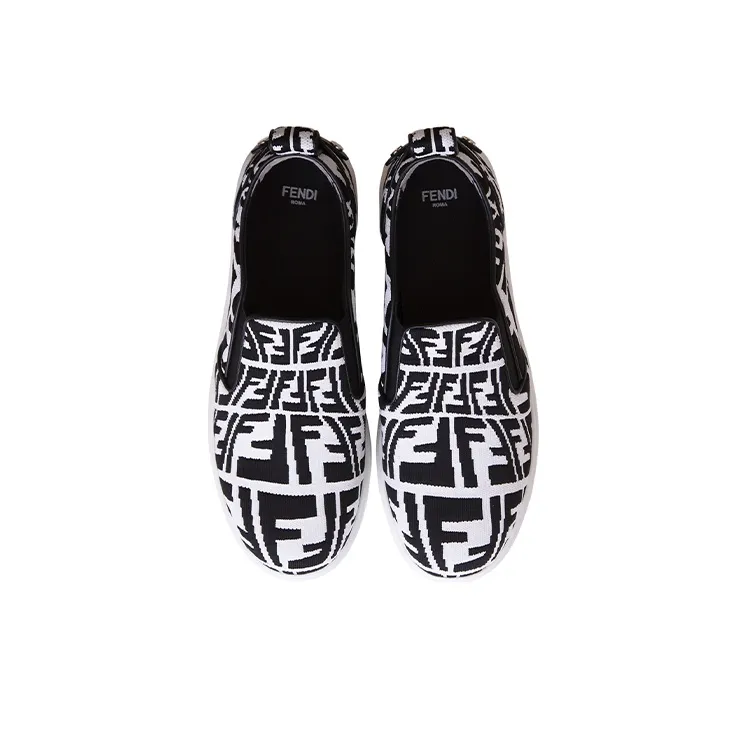 FENDI Low Top Stylish Skateboarding Shoes Women's Black White-3
