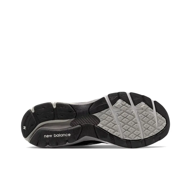 New Balance 990v3 MiUSA Black White-3
