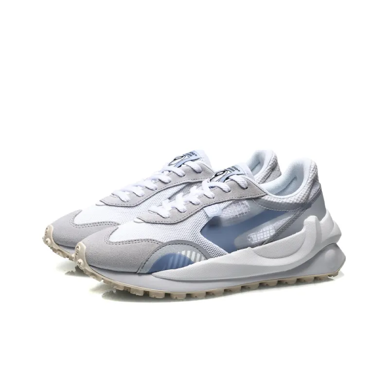 LiNing Cushioned Anti Slip And Wear Resistant Lightweight Low Top Running Shoes Women's White Light Blue-2