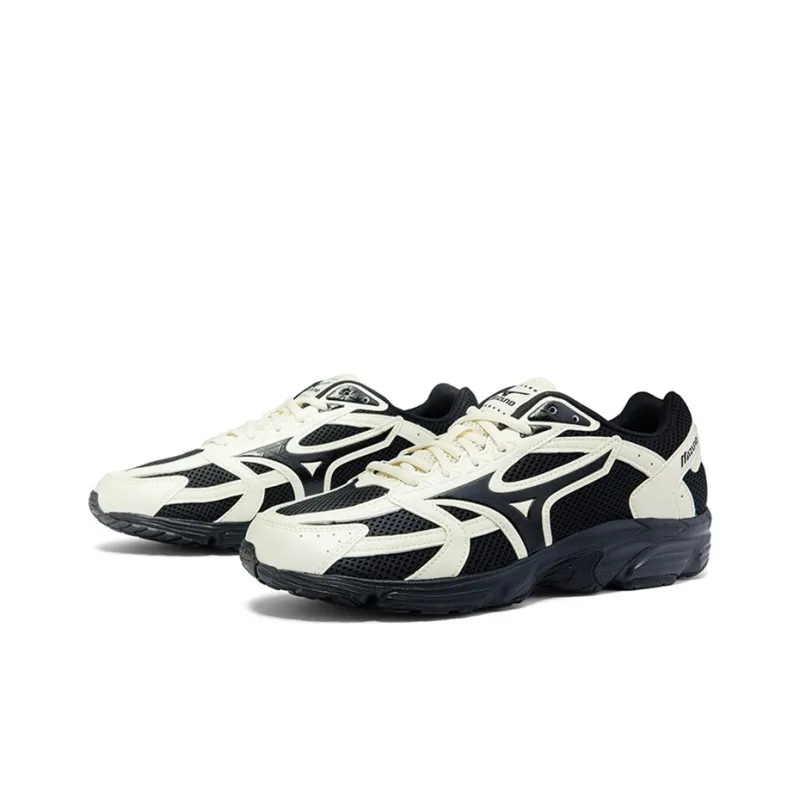Mizuno Spark Cn Black/White-1