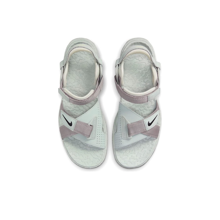 nike acg air deschutz white