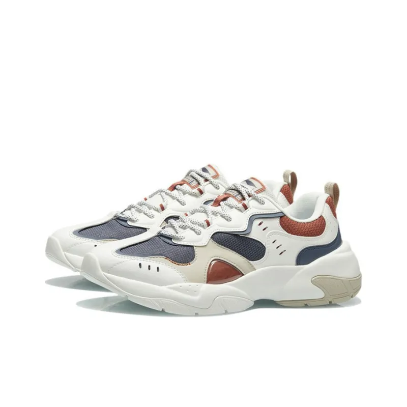 LiNing Wear-Resistant Low-Top Running Shoes Men's Mist White-2