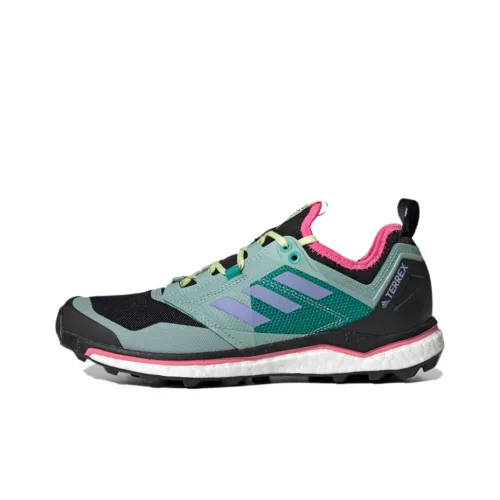 slapi adidas originals sneakers outlet store list