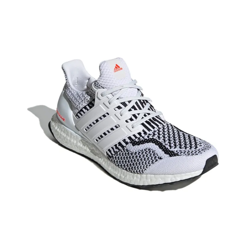 Adidas Ultra Boost Dna 5.0 Zebra-2