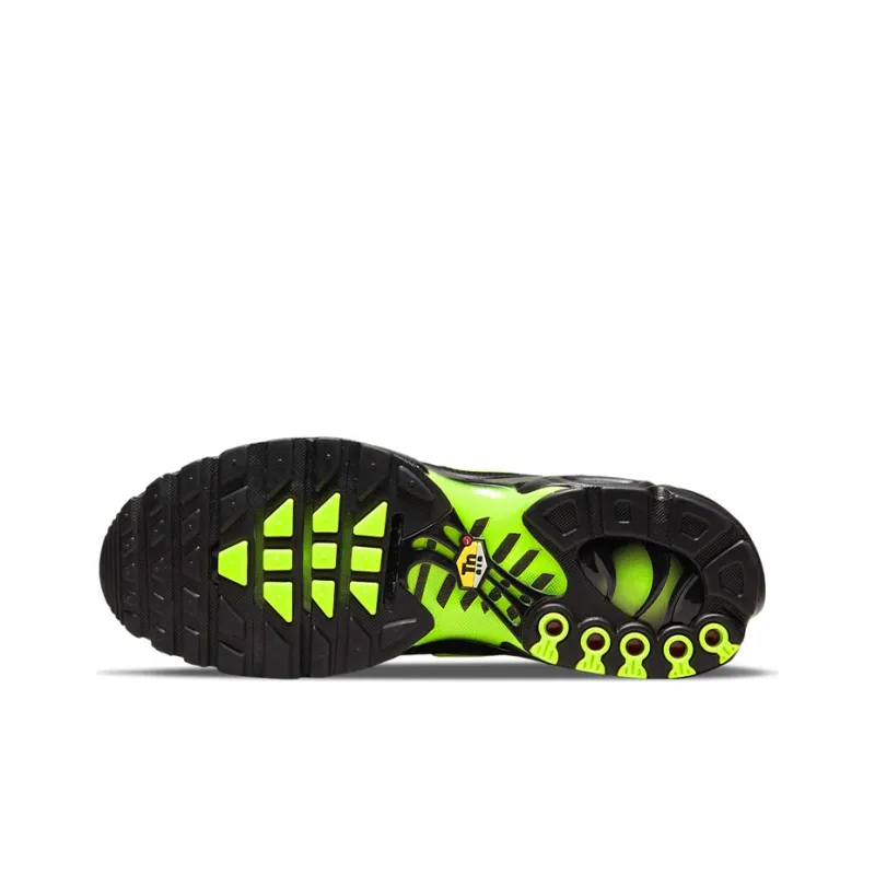 Nike Air Max Plus Sustainable Black Volt-5
