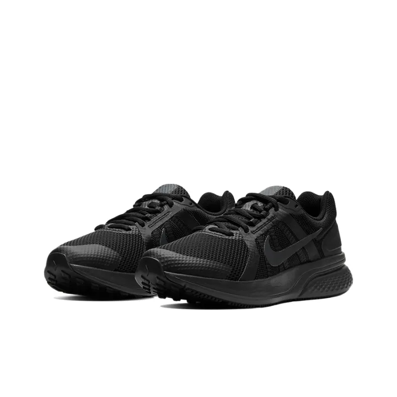 Nike Run Swift 2 Black Dark Smoke Grey-2