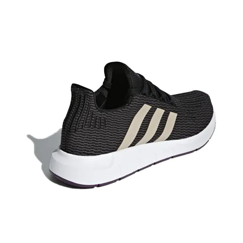 Adidas Originals Swift Run 'Ash Pearl S18' Women's-3