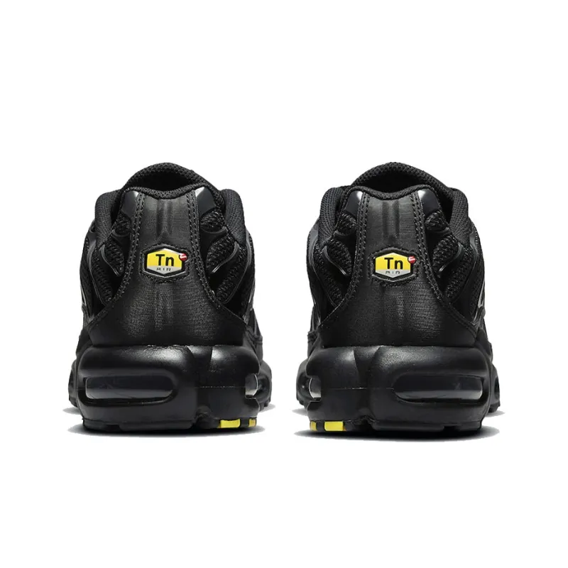 Nike Air Max Plus Triple Black 2021-3