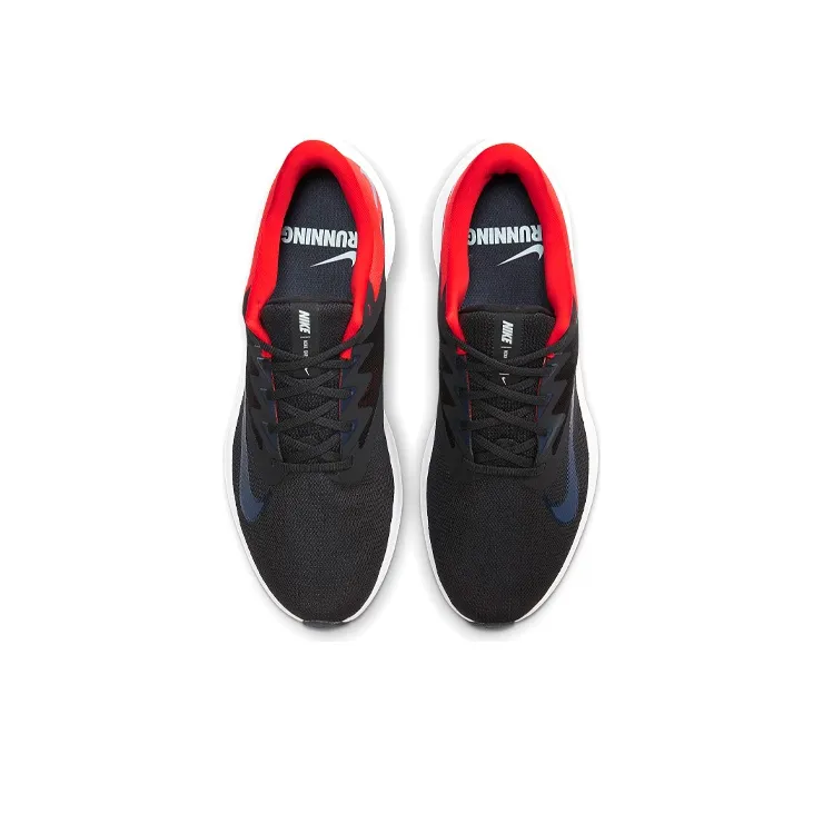 Nike Quest 3 'Bred'-3
