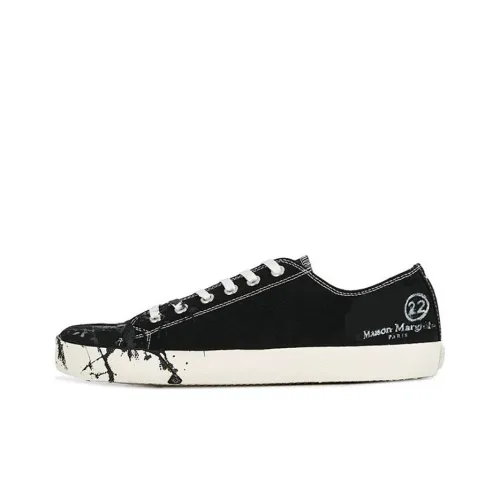 Maison Margiela Tabi Canvas Shoes Men Low-Top Black/White