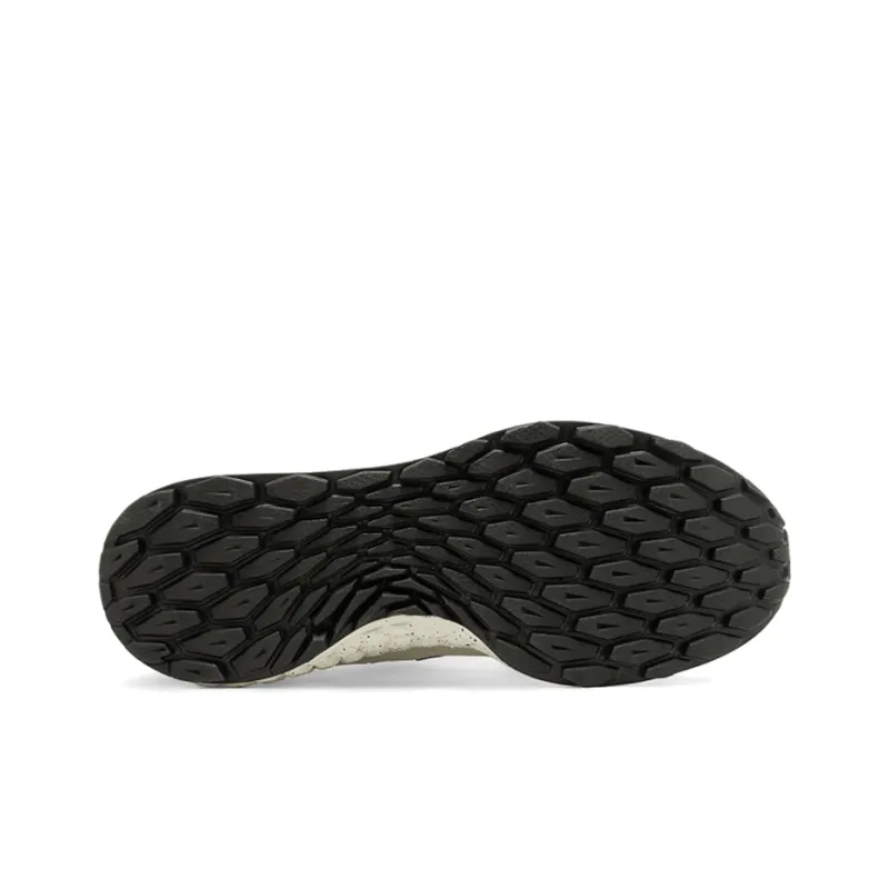 New Balance Fresh Foam Trailbuster Cream Powder Galapagos-3