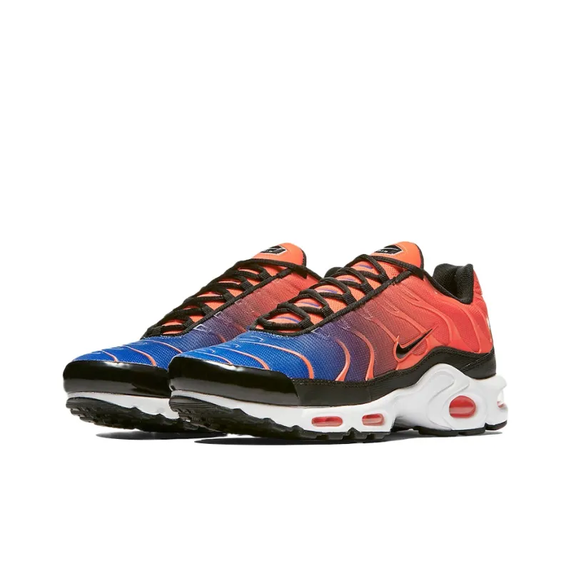 Nike Air Max Plus Gradient Pack Total Crimson-2