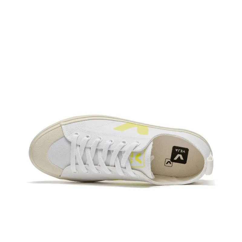 VEJA Side Logo Print Sneakers-2