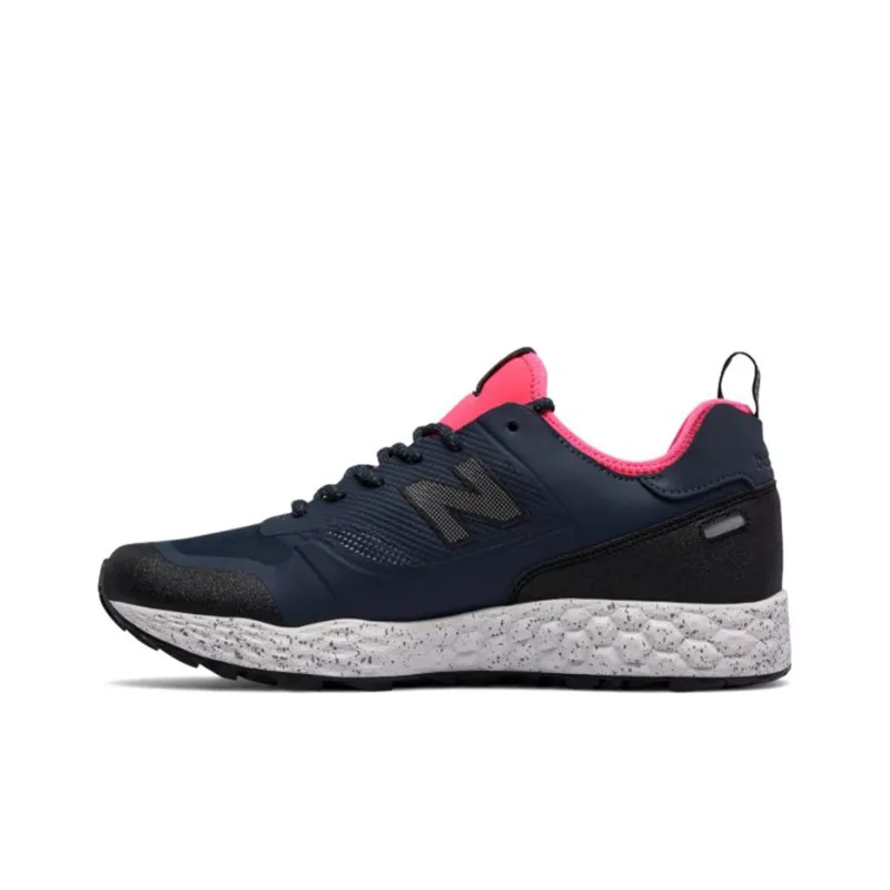 New Balance Fresh Foam Trailbuster Navy Guava-0