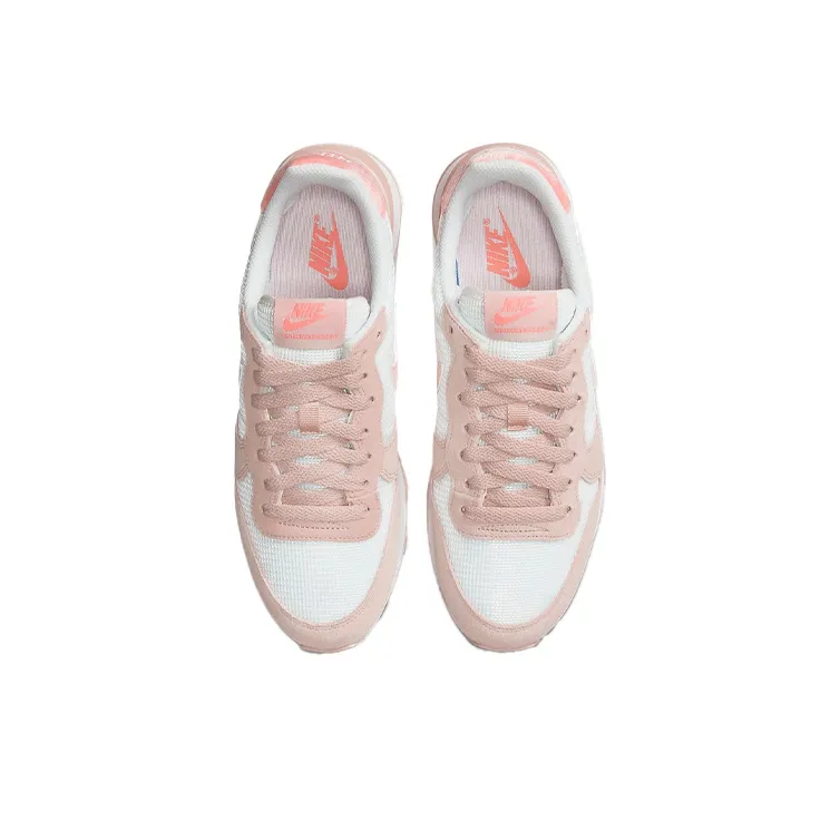 Nike Internationalist Summit White Light Madder Root Women's-3
